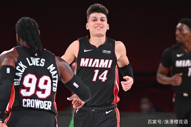 返英超争冠 返英超争冠